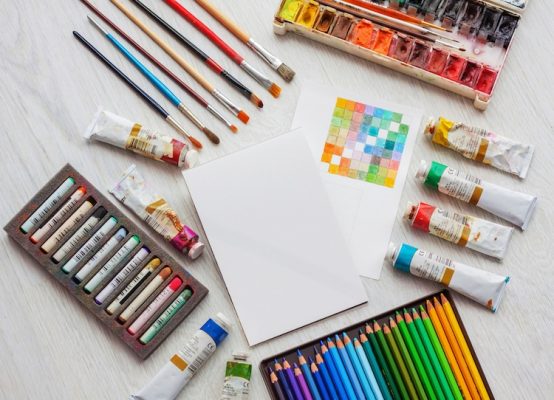 different types of painting medium